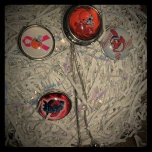 Snap lariat necklace set